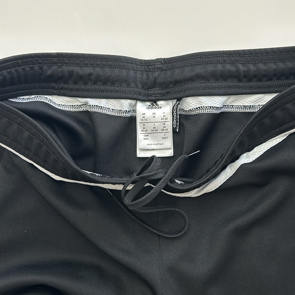 Women’s adidas sweats - Picture 4 of 6